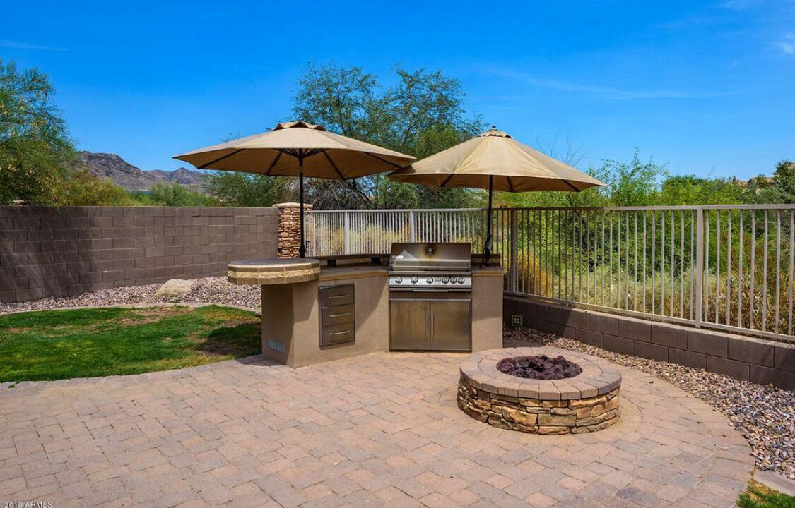 Photo of Patio Balcony in Foothills Reserve