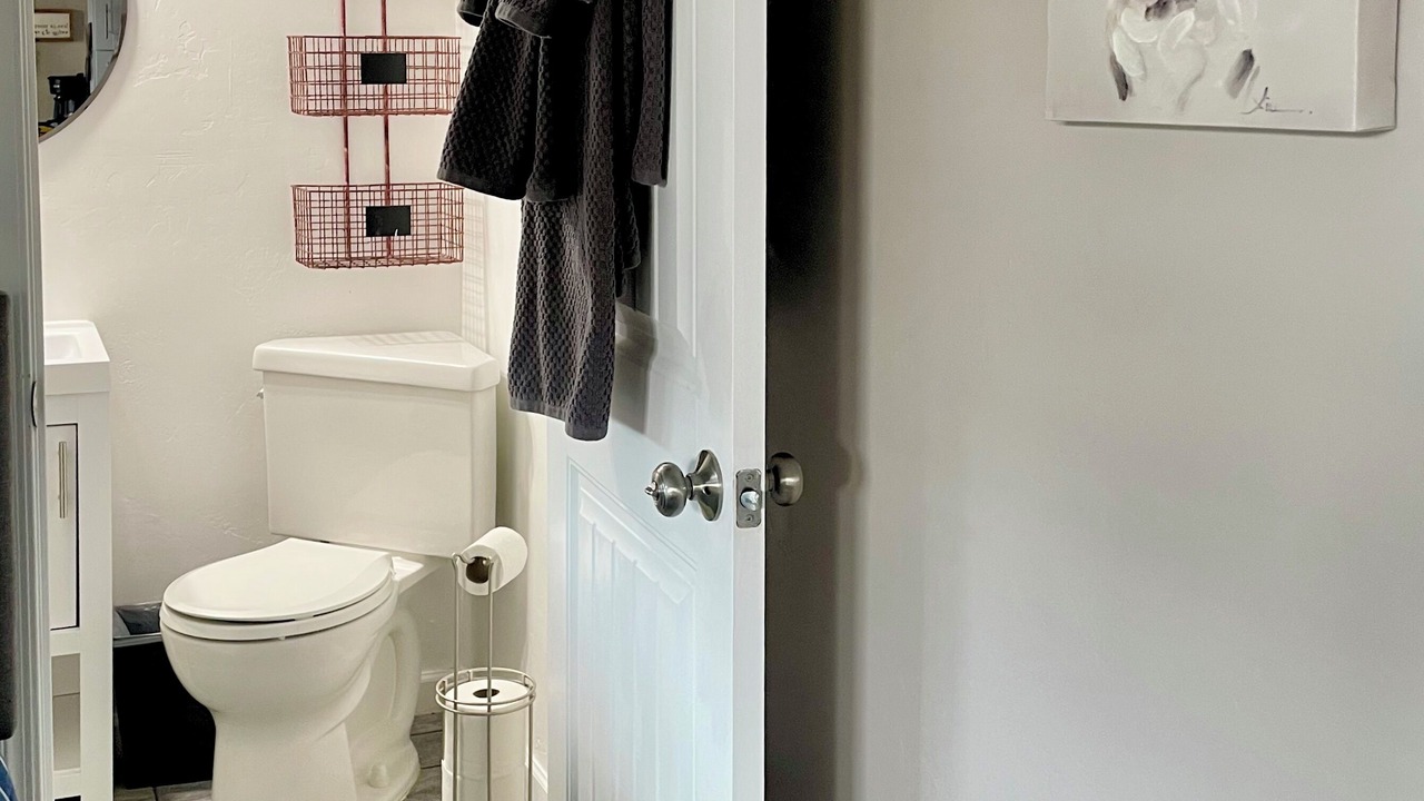 Photo of Bathroom in Peter Howell