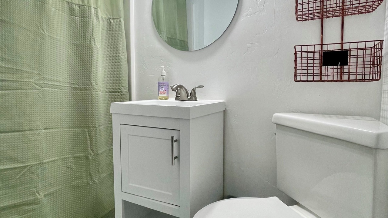 Photo of Bathroom in Peter Howell