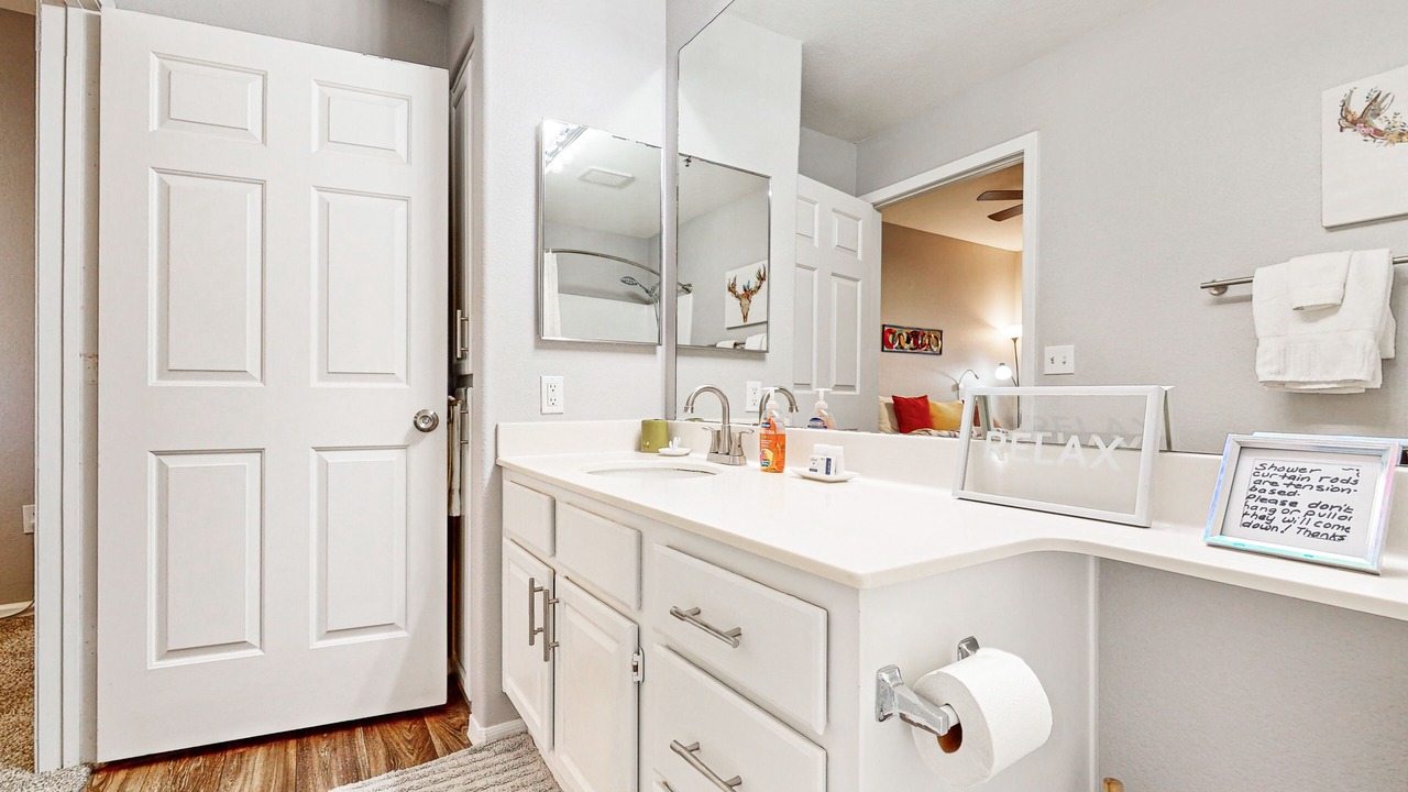 Photo of Bathroom in Central Scottsdale