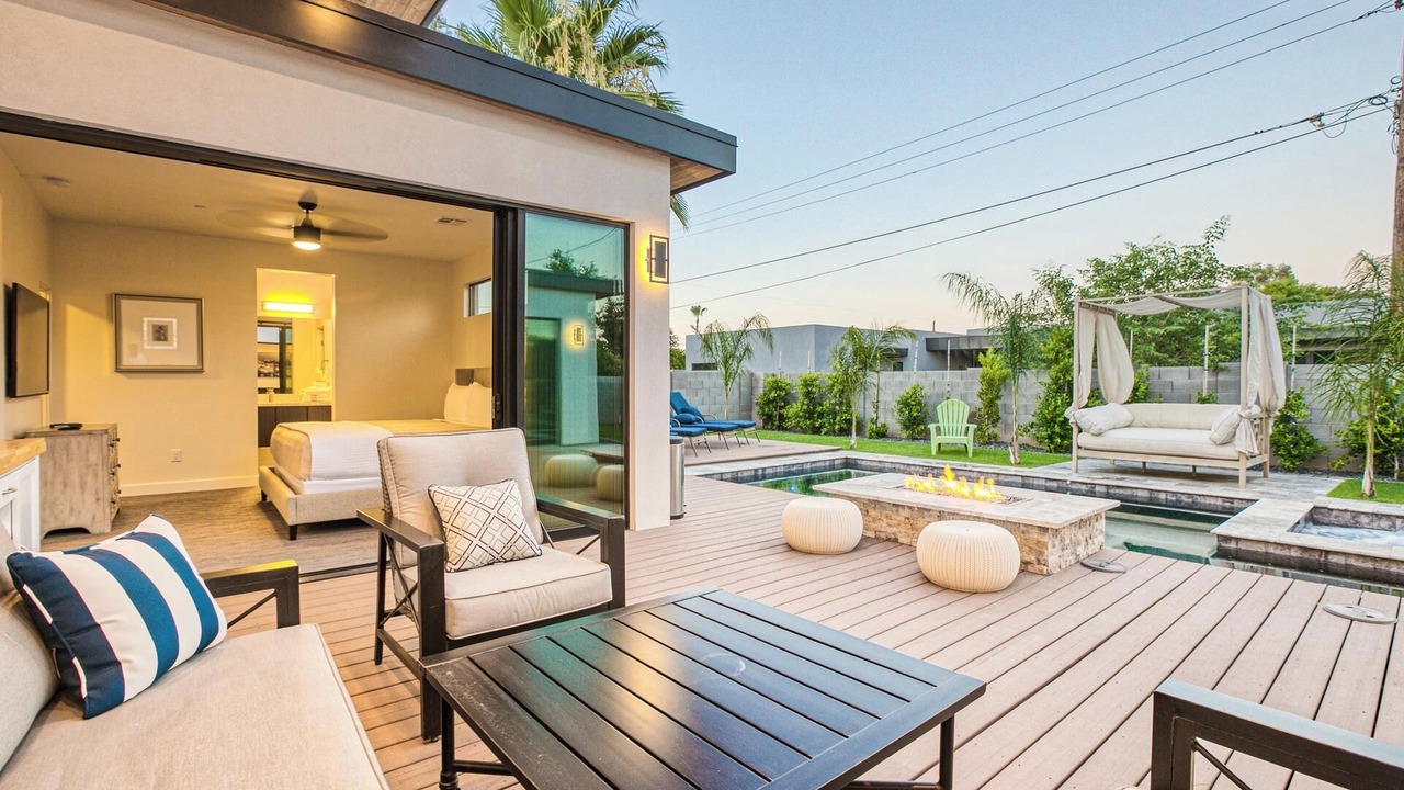 Photo of Outdoor in Camelback Park Estates