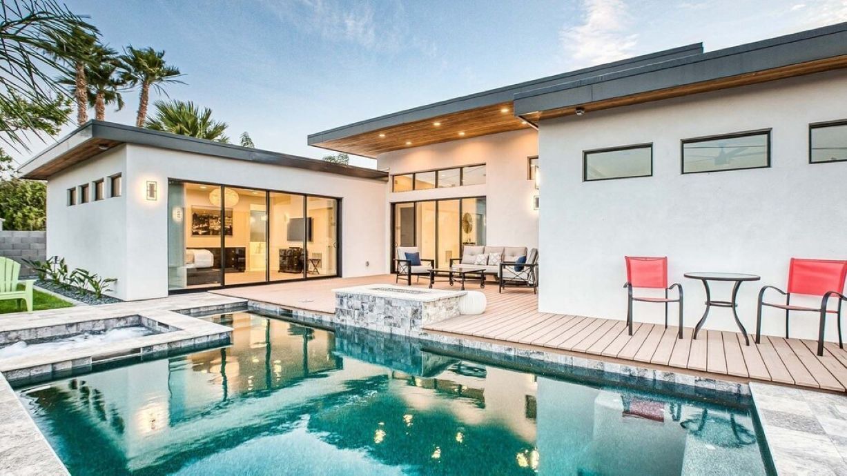Photo of Outdoor in Camelback Park Estates