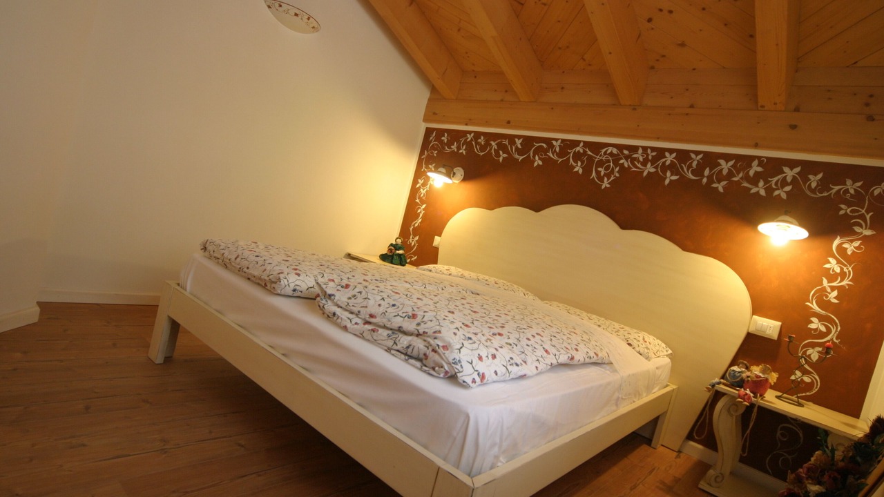 Photo of Bedroom in Molveno
