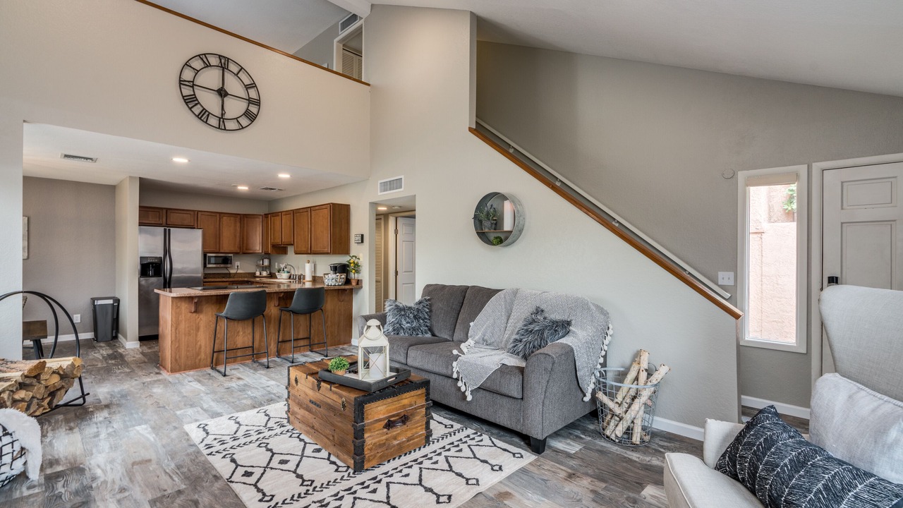 Photo of Livingroom in Tucson