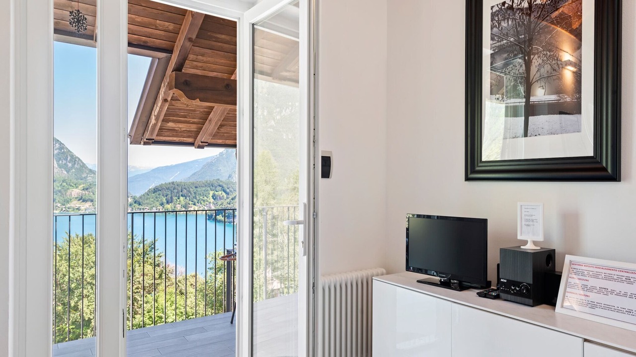 Photo of Patio Balcony in Val Maria-Pur