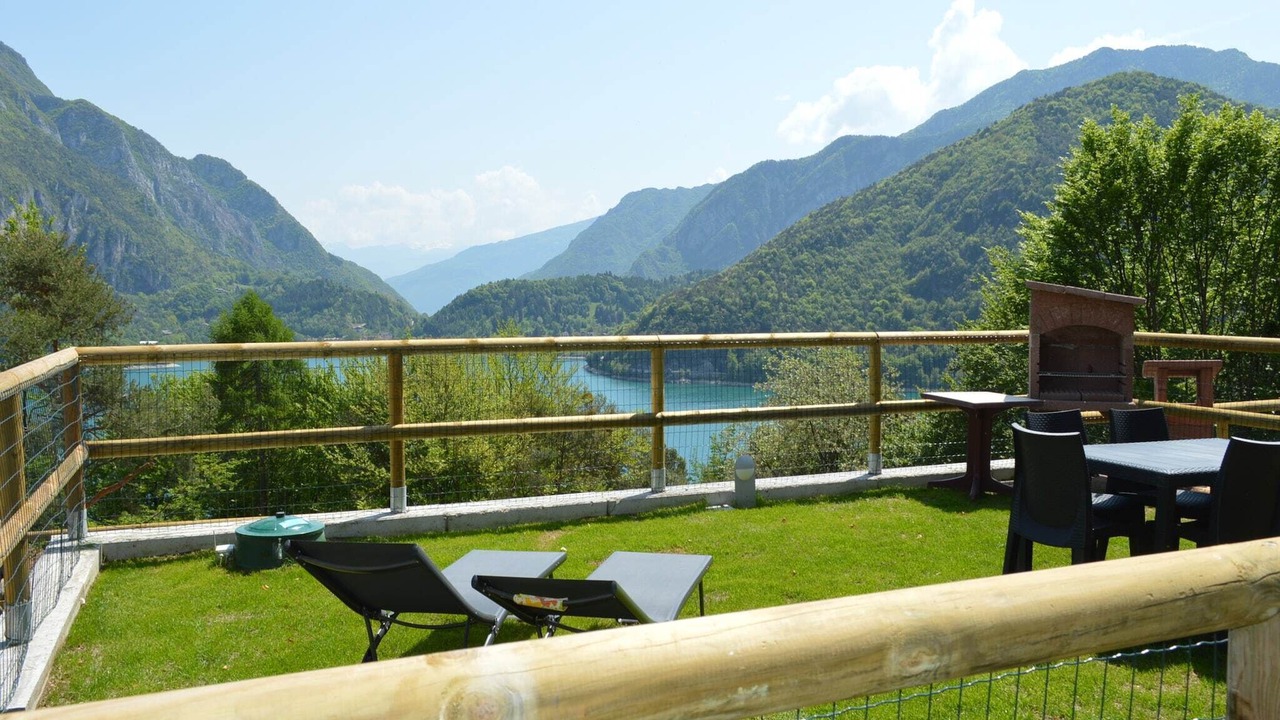 Photo of Patio Balcony in Val Maria-Pur