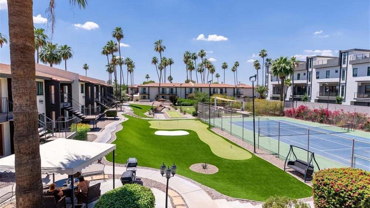 Photo of Outdoor in New Papago Parkway