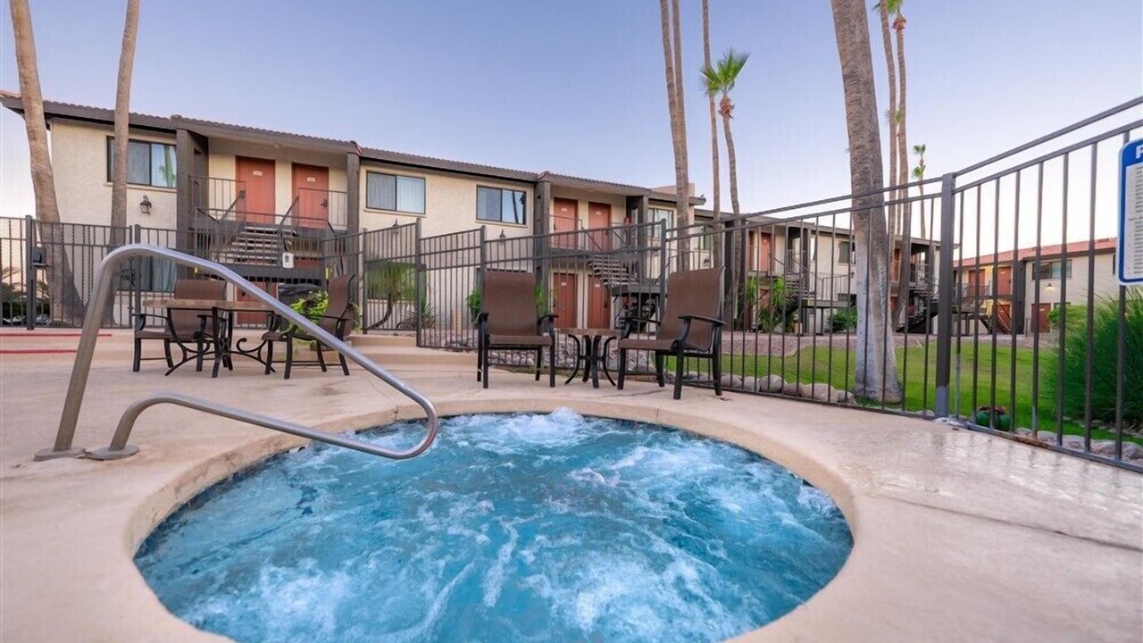 Photo of Patio Balcony in New Papago Parkway