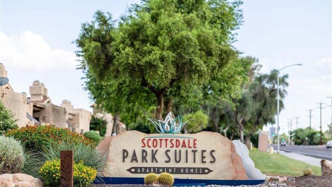 Photo of Outdoor in New Papago Parkway