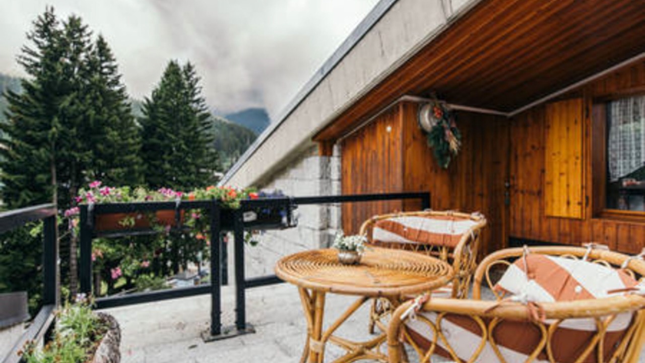 Photo of Patio Balcony in Palu