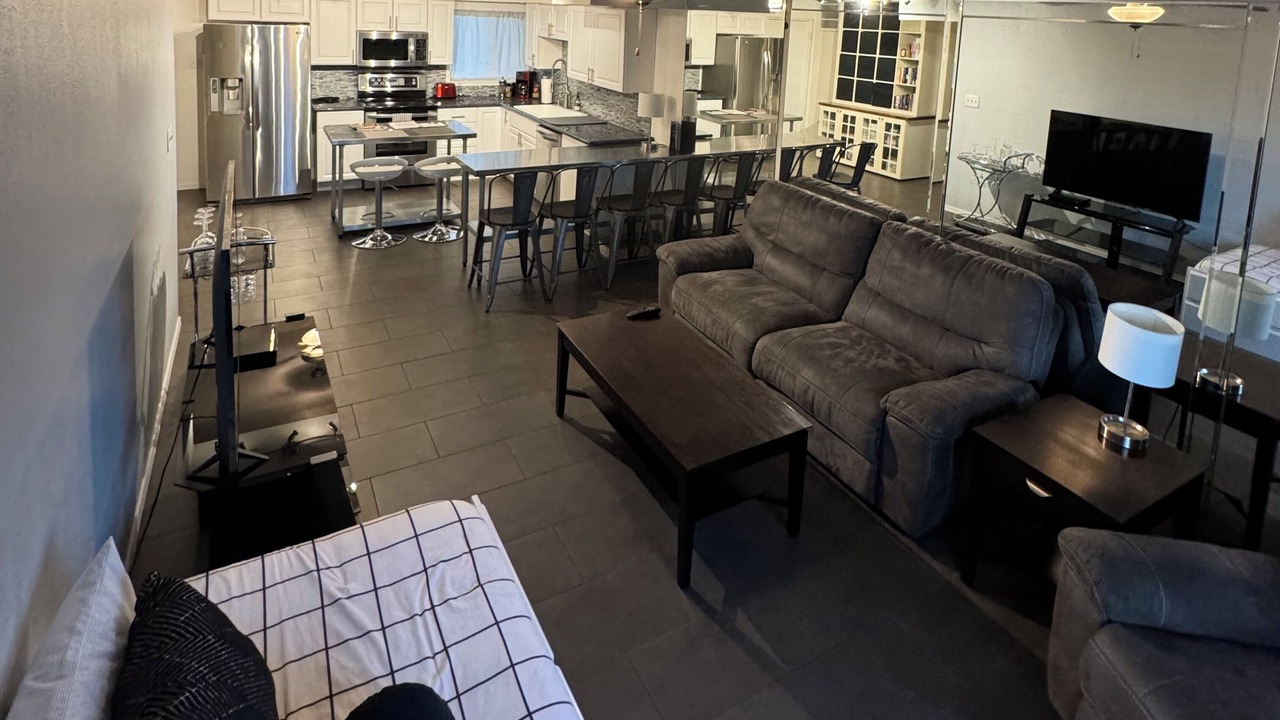 Photo of Livingroom in Encanto