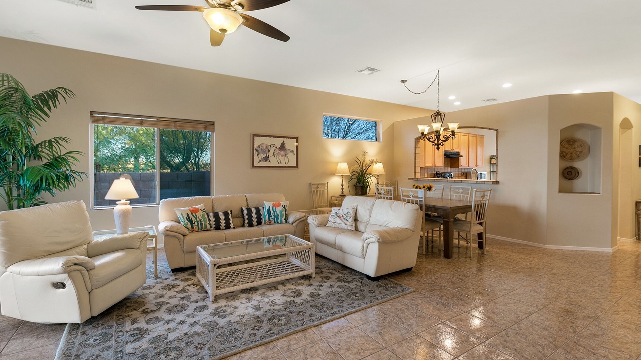 Photo of Livingroom in The Bluffs