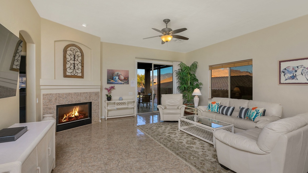 Photo of Livingroom in The Bluffs