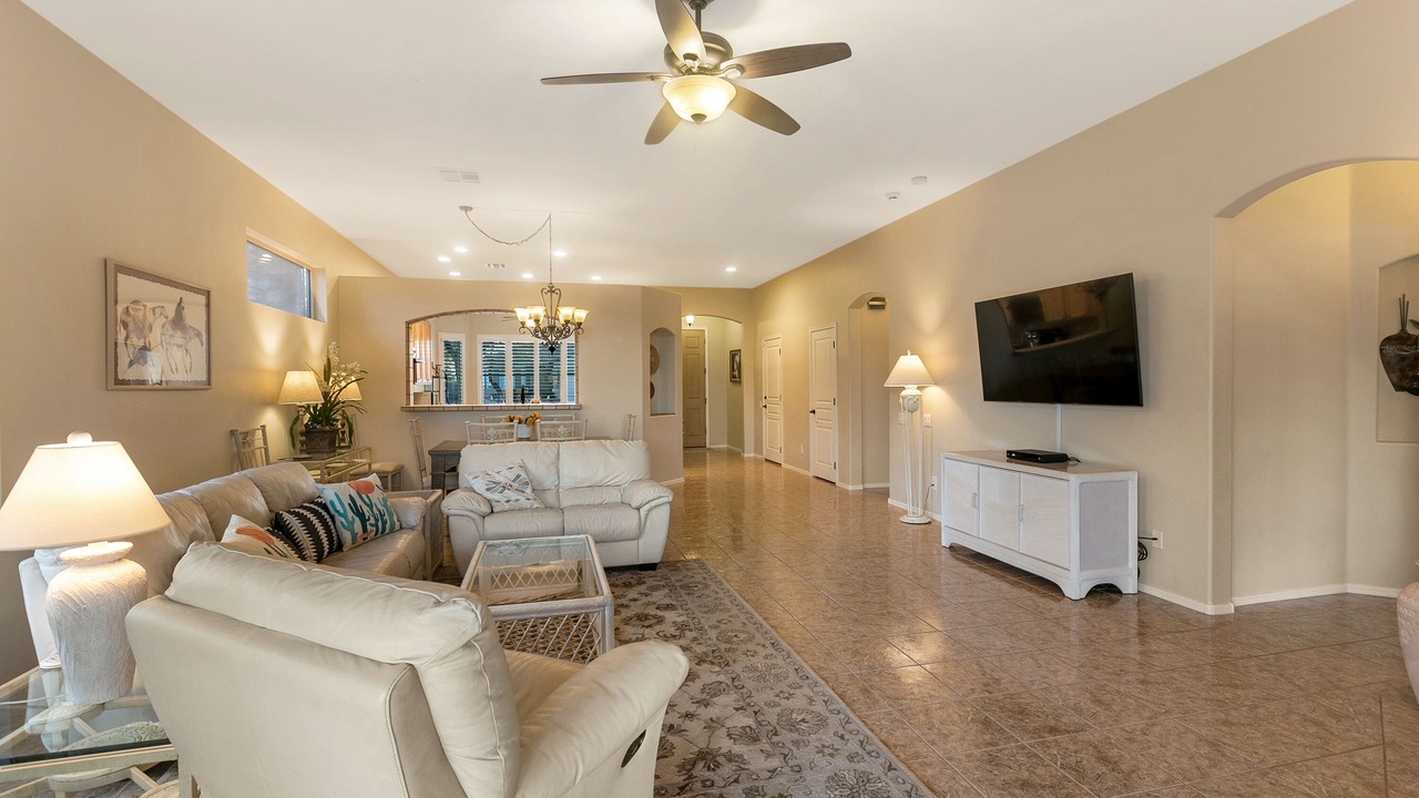Photo of Livingroom in The Bluffs