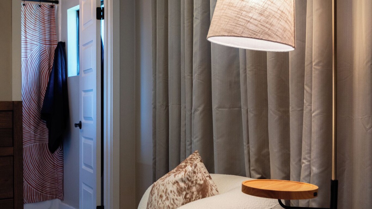 Photo of Bedroom in Pierson Place Historic District