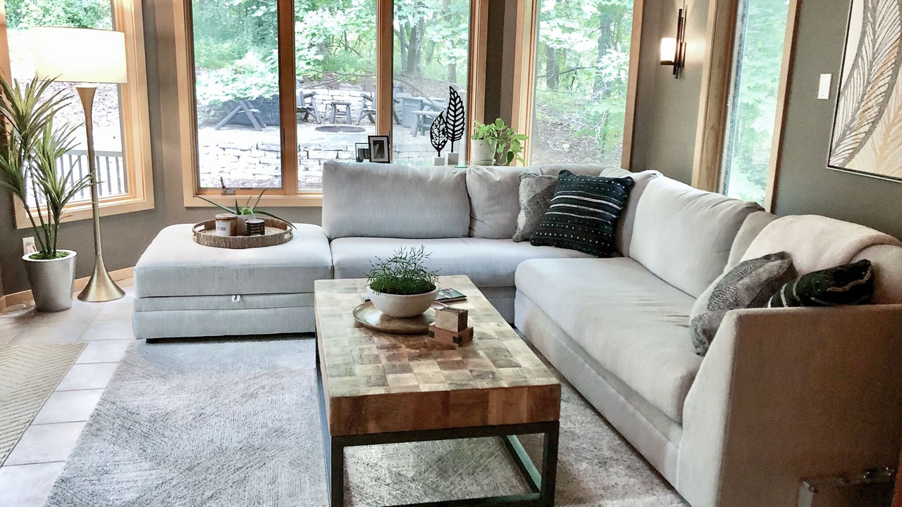 Photo of Livingroom in Eden Prairie