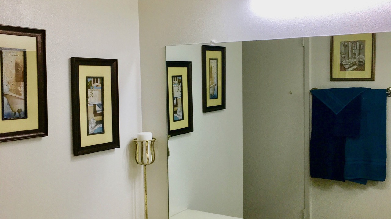 Photo of Bathroom in Fountain of the Sun