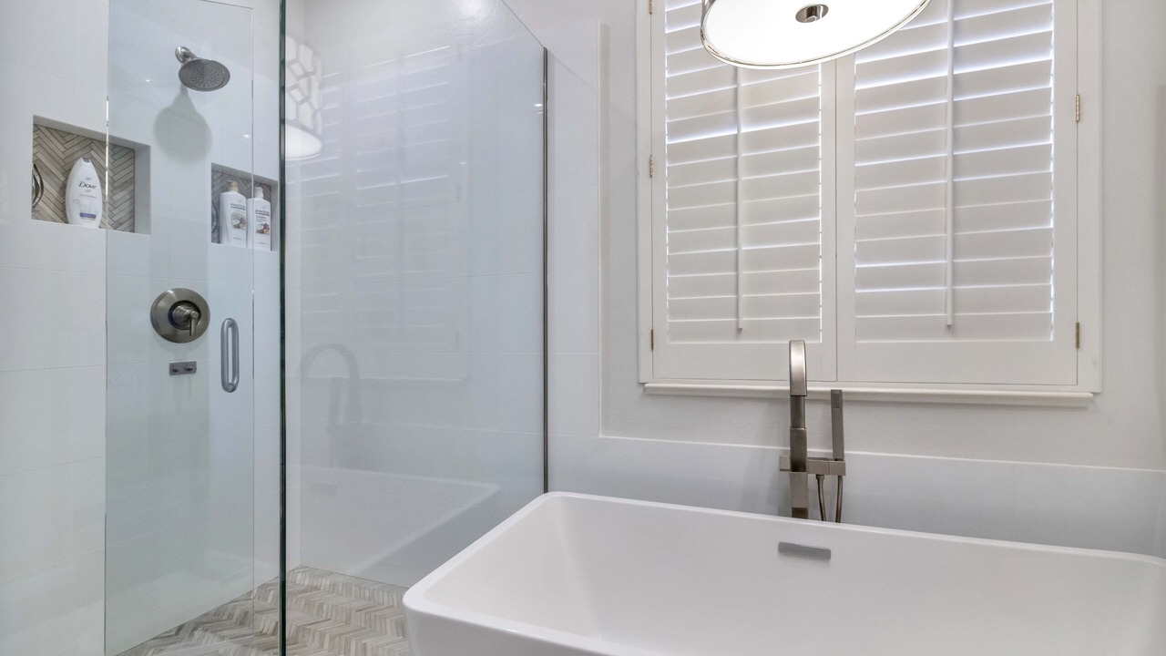 Photo of Bathroom in Paradise Valley Village