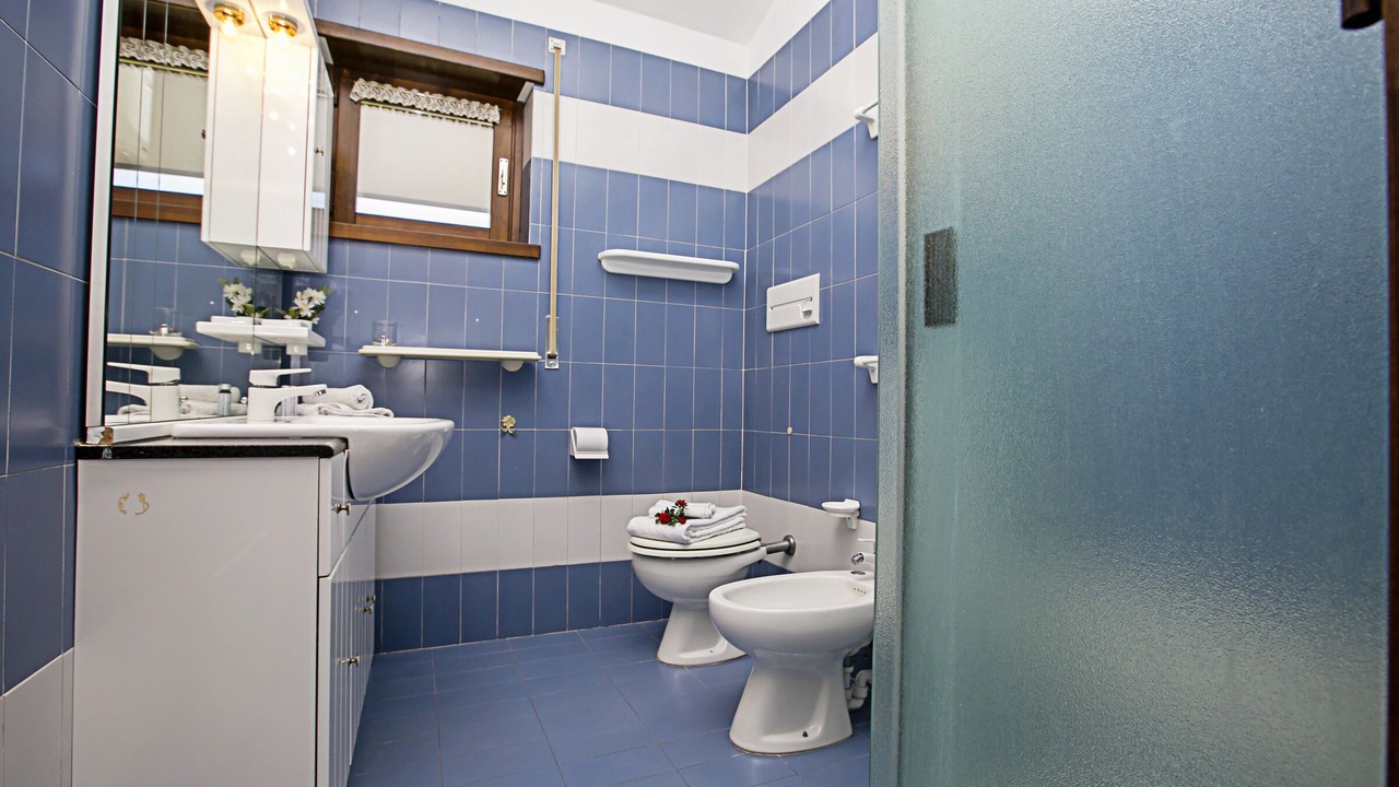 Photo of Bathroom in Cologna