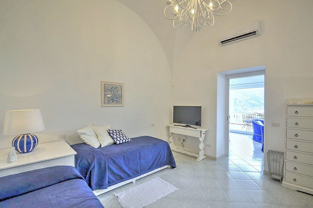 Photo of Bedroom in Positano City Centre