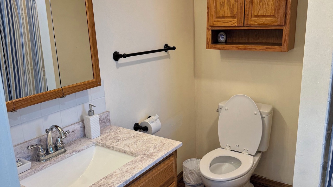 Photo of Bathroom in Elsmere
