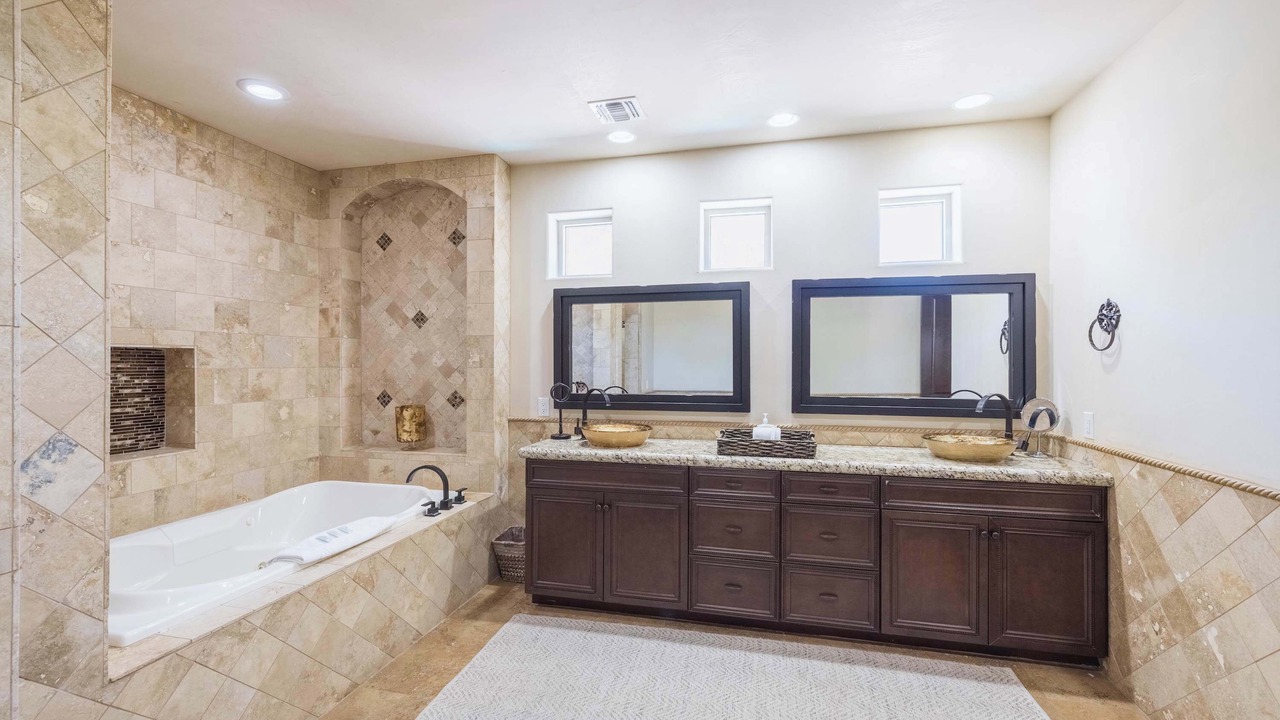 Photo of Bathroom in Central Scottsdale