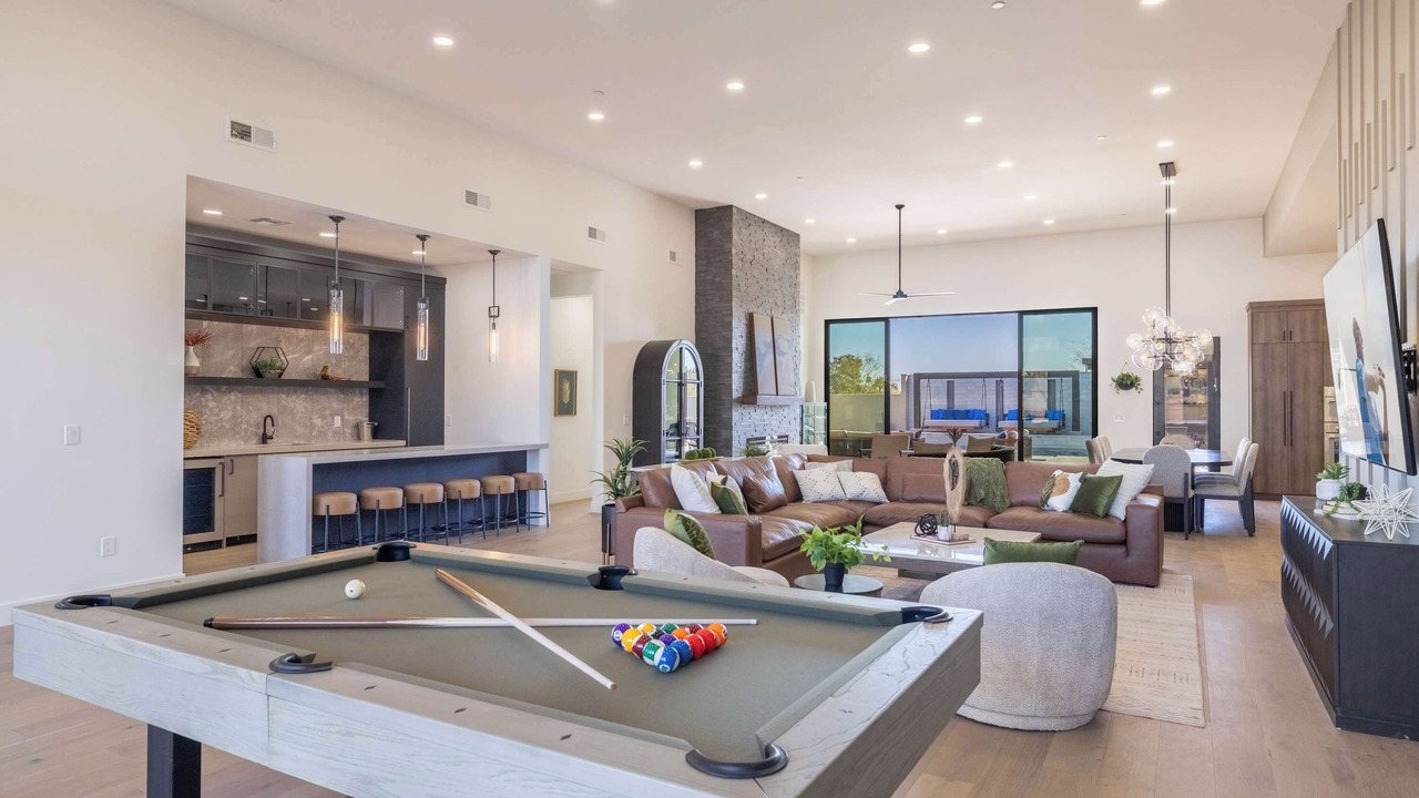 Photo of Bedroom in Paradise Valley Ranchos