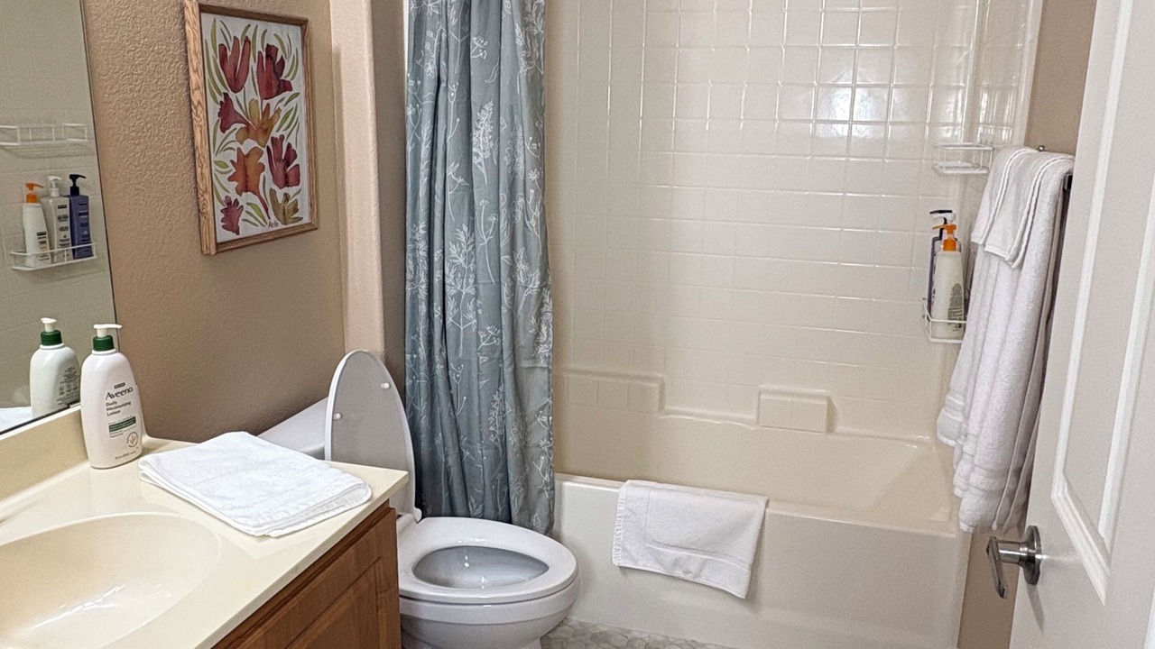 Photo of Bathroom in Parkwood Ranch
