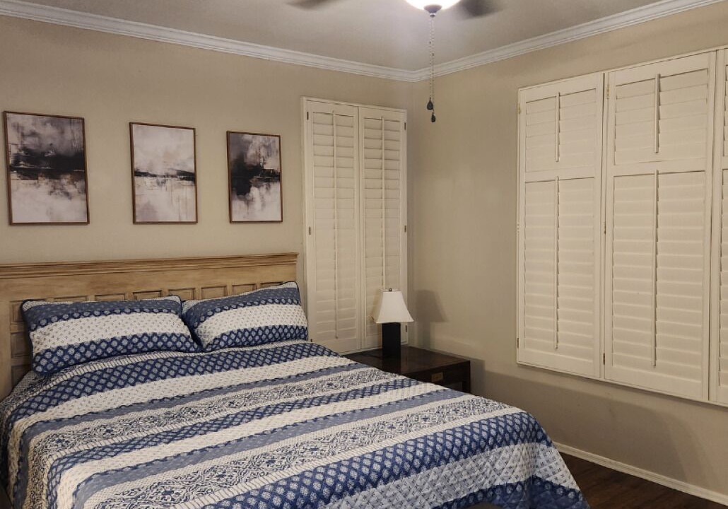 Photo of Bedroom in Foothills Club West