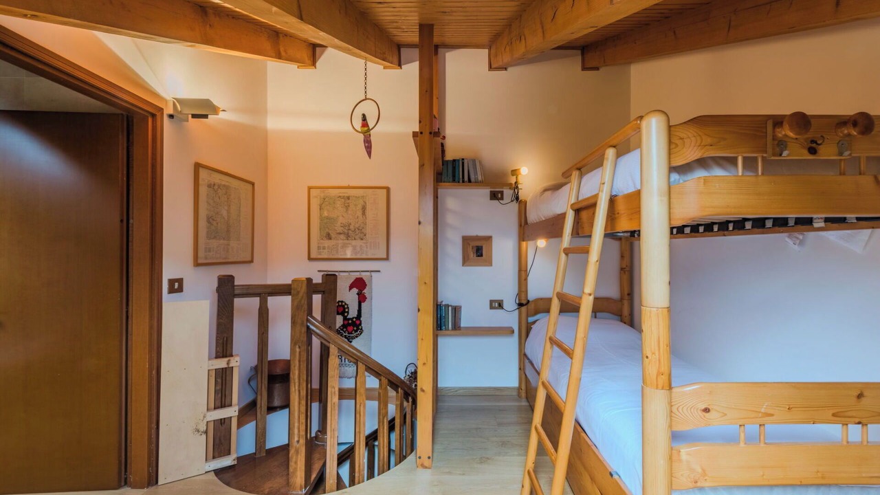 Photo of Bedroom in Carisolo