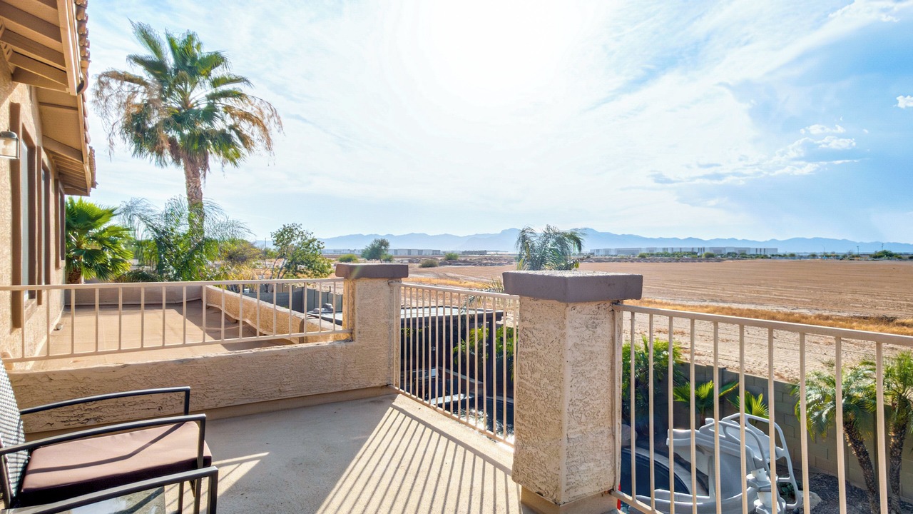 Photo of Patio Balcony in Palm Valley