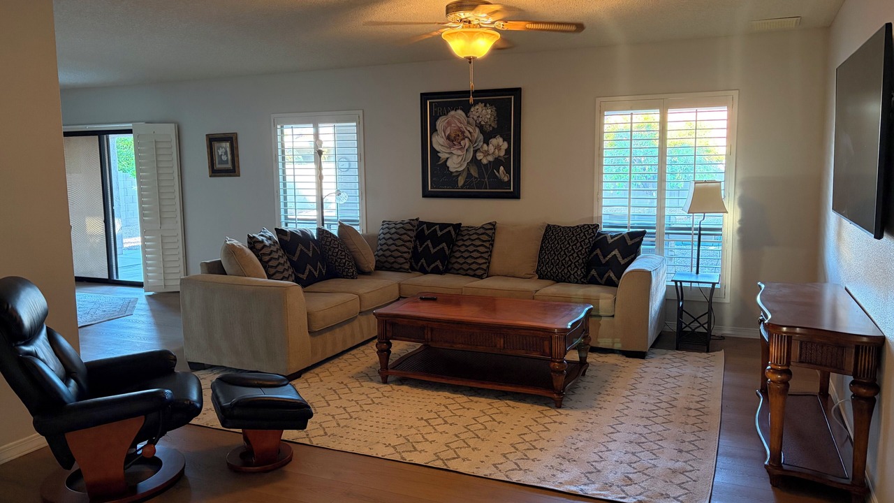 Photo of Livingroom in Cottonwood