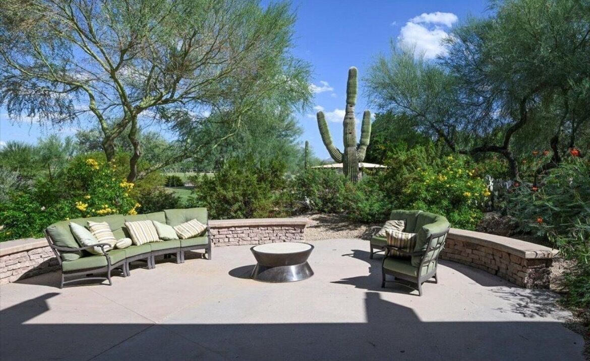 Photo of Patio Balcony in Desert Ridge