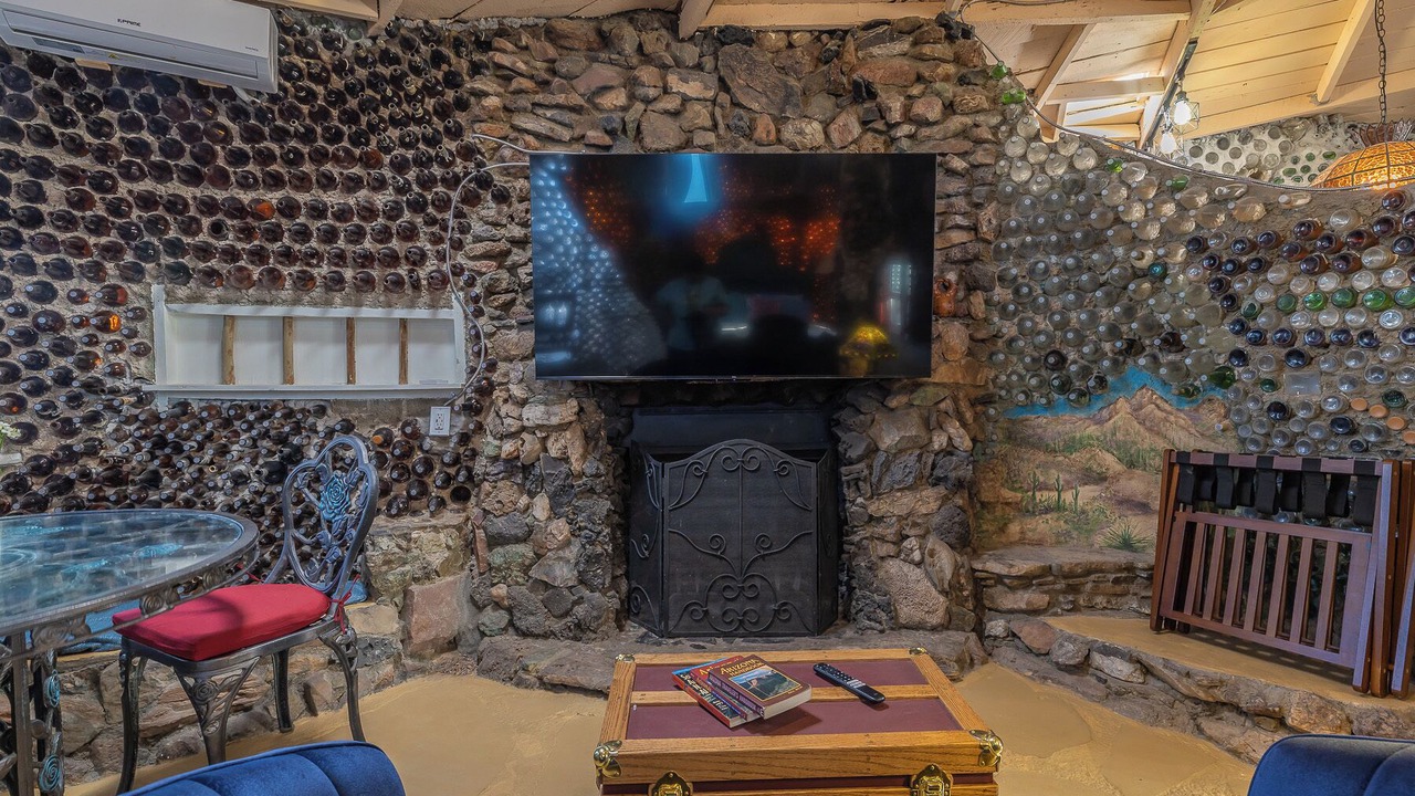 Photo of Livingroom in Tucson
