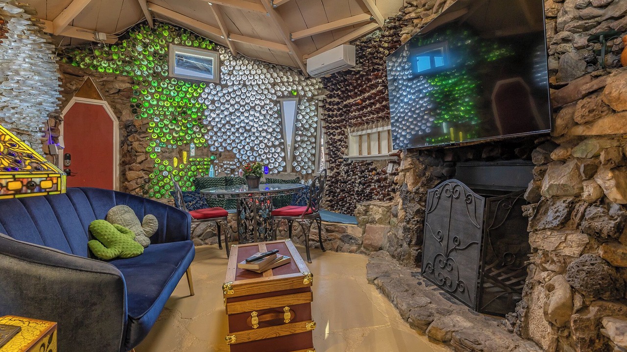 Photo of Livingroom in Tucson
