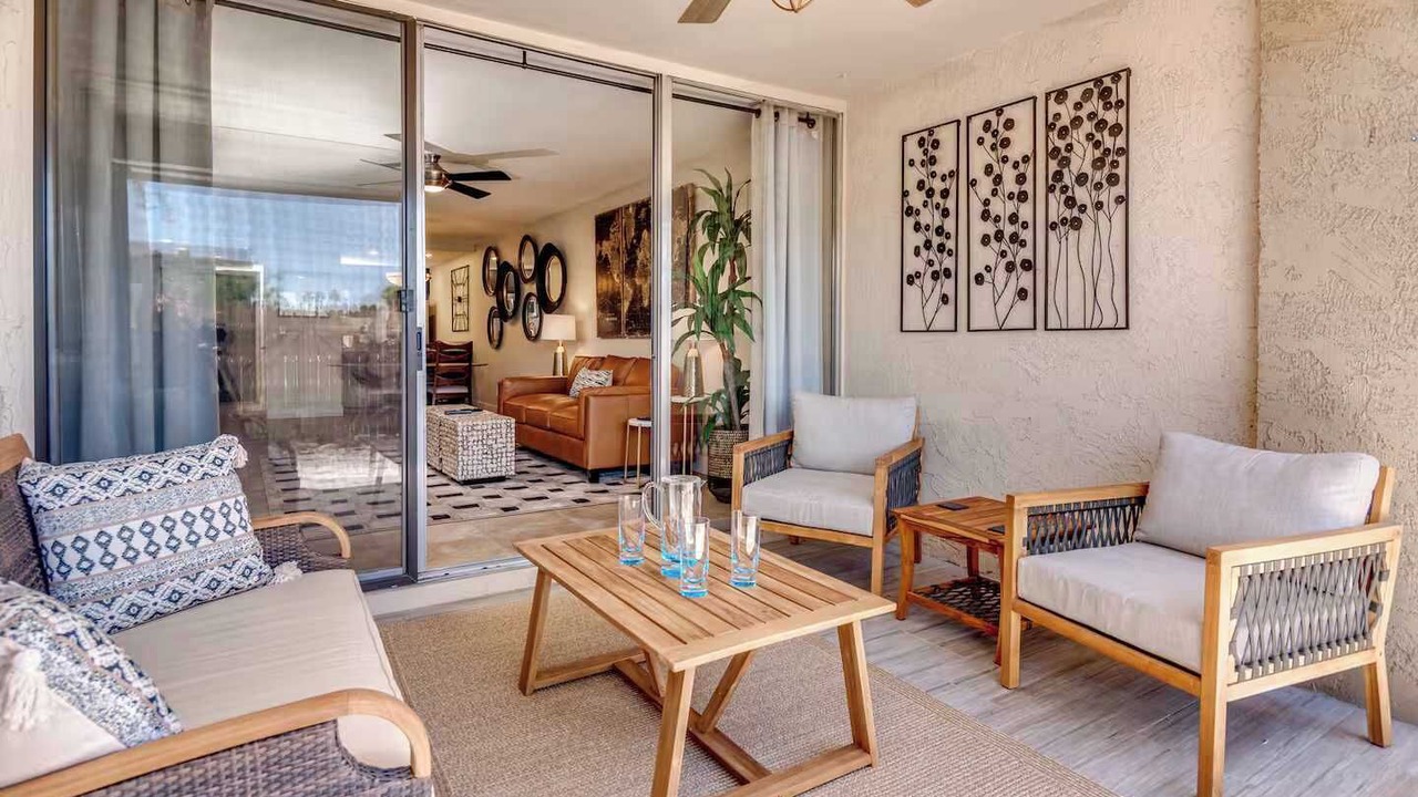 Photo of Livingroom in South Scottsdale