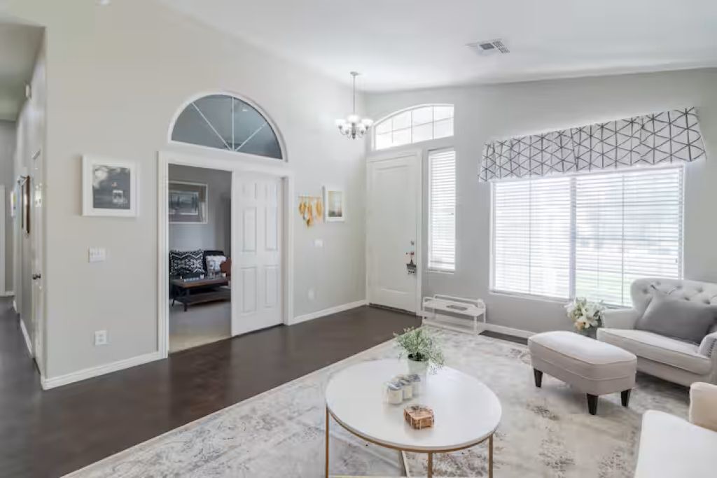 Photo of Livingroom in Chandler