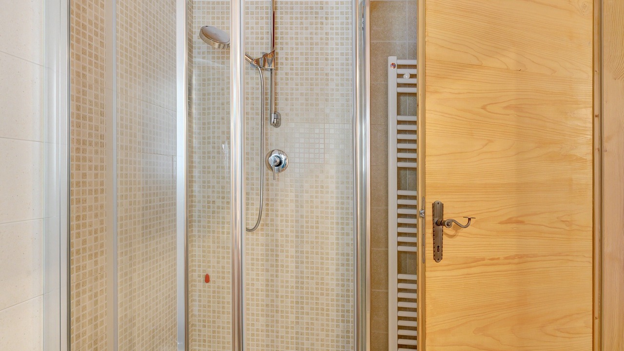 Photo of Bathroom in Rabbi