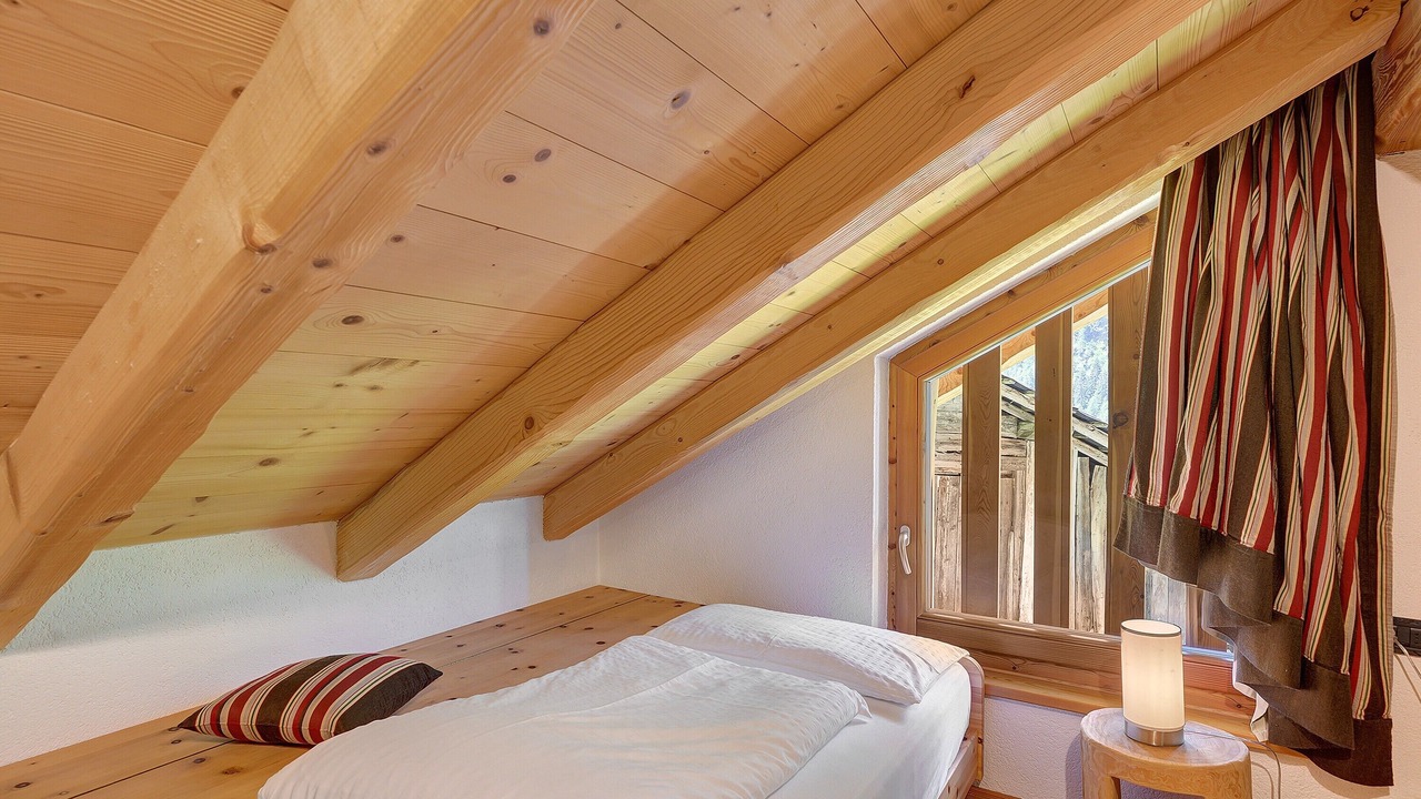 Photo of Bedroom in Rabbi
