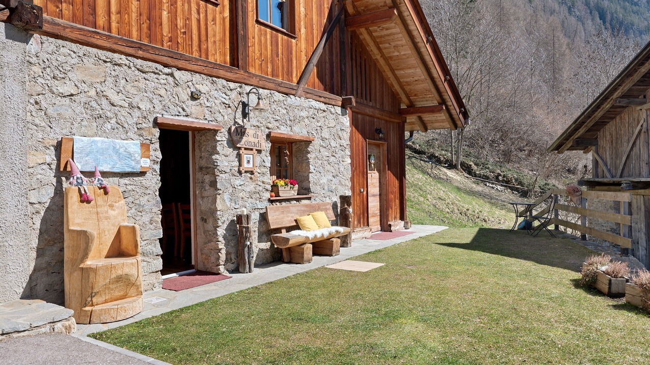 Photo of Outdoor in Rabbi