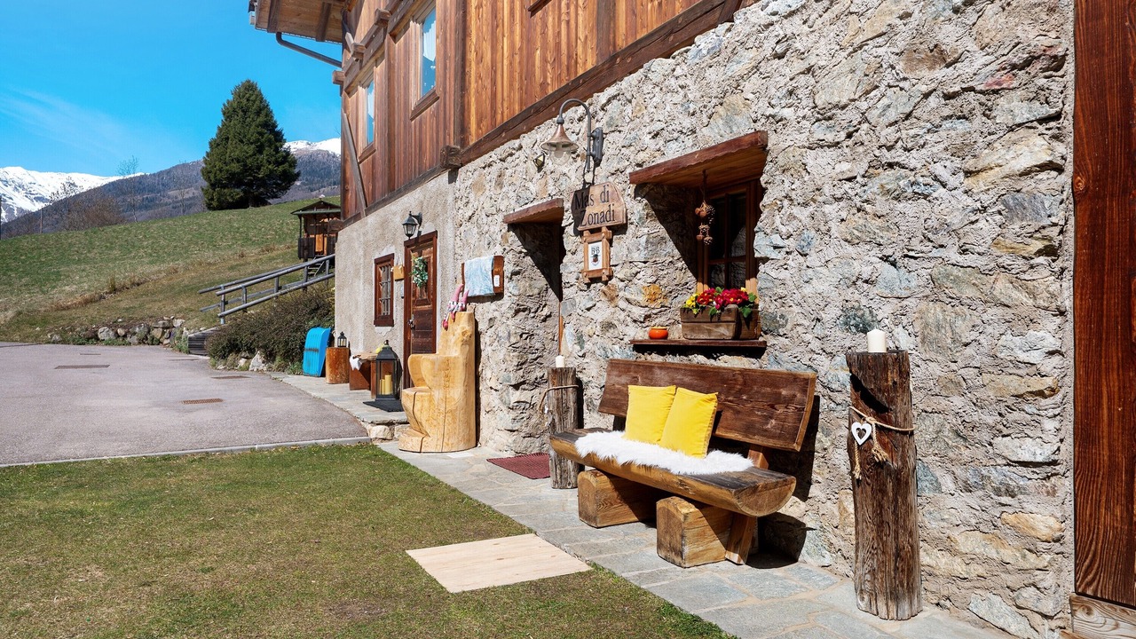 Photo of Outdoor in Rabbi