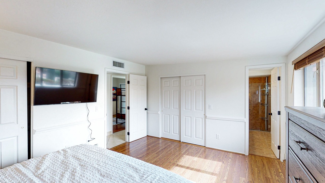 Photo of Bedroom in The Foothills