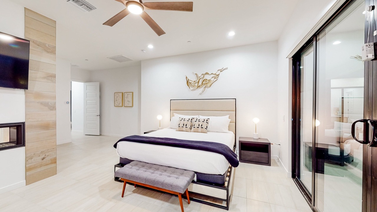 Photo of Bedroom in Dove Mountain