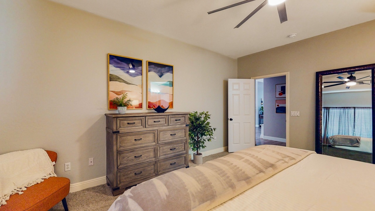 Photo of Bedroom in Cooper Commons