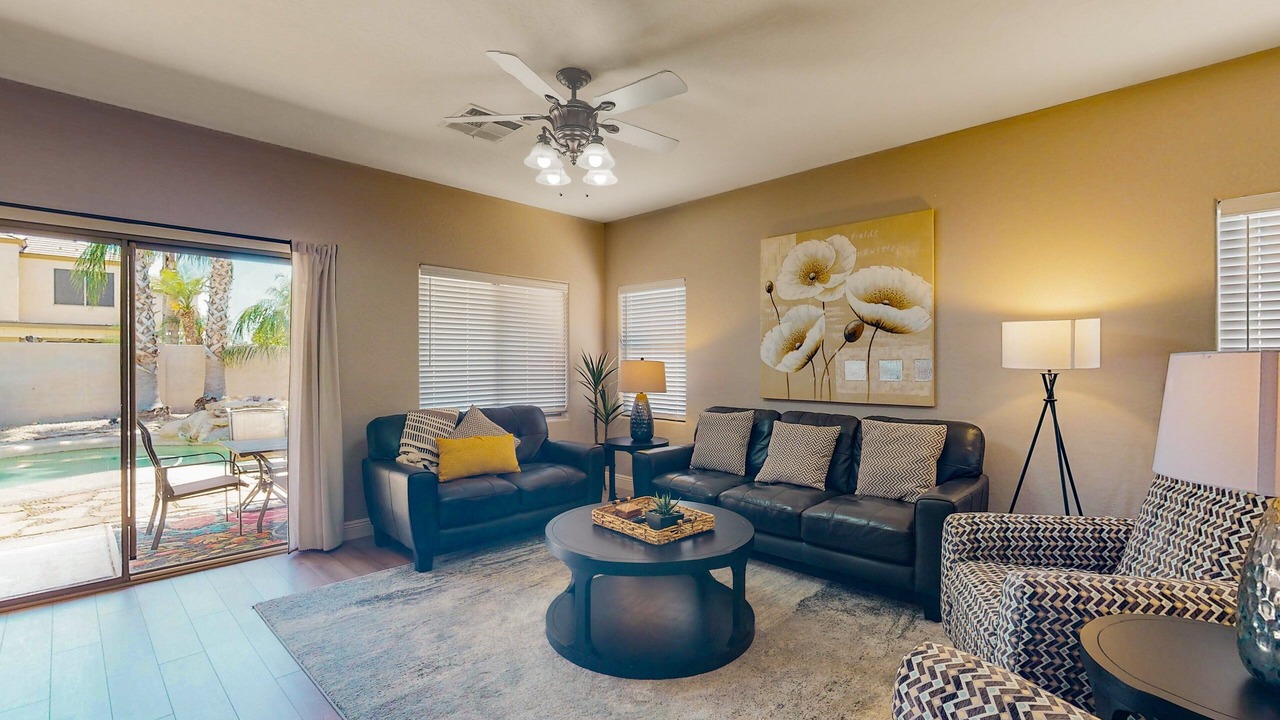 Photo of Livingroom in Cooper Commons