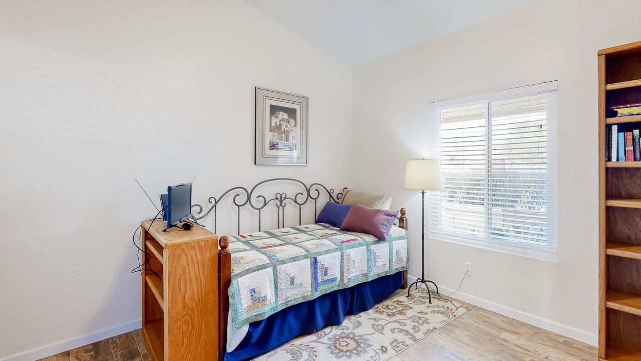 Photo of Bedroom in Fountain Hills