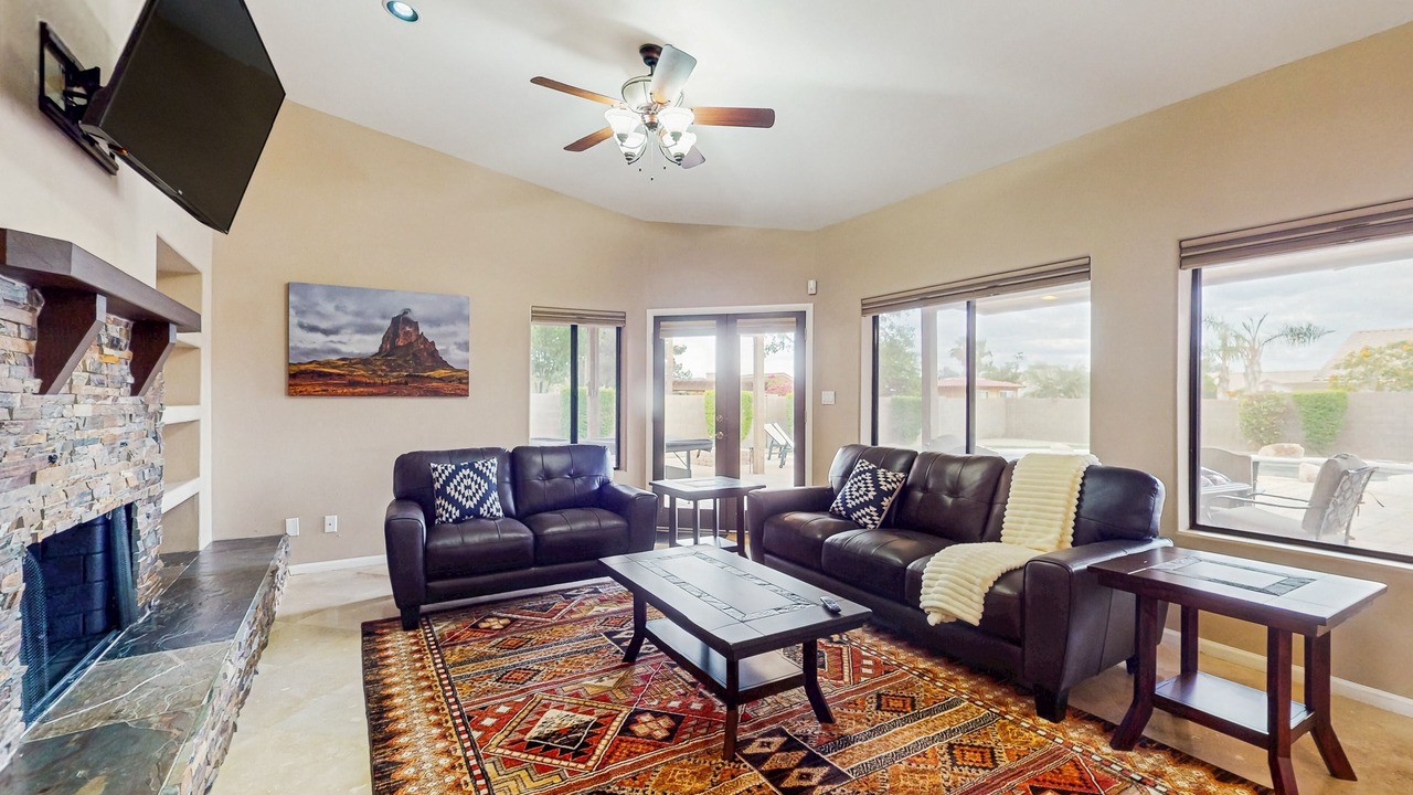 Photo of Livingroom in Starlight Estates