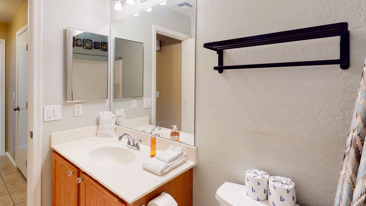 Photo of Bathroom in Gold Canyon