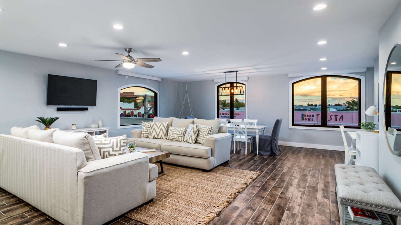 Photo of Livingroom in Arts District