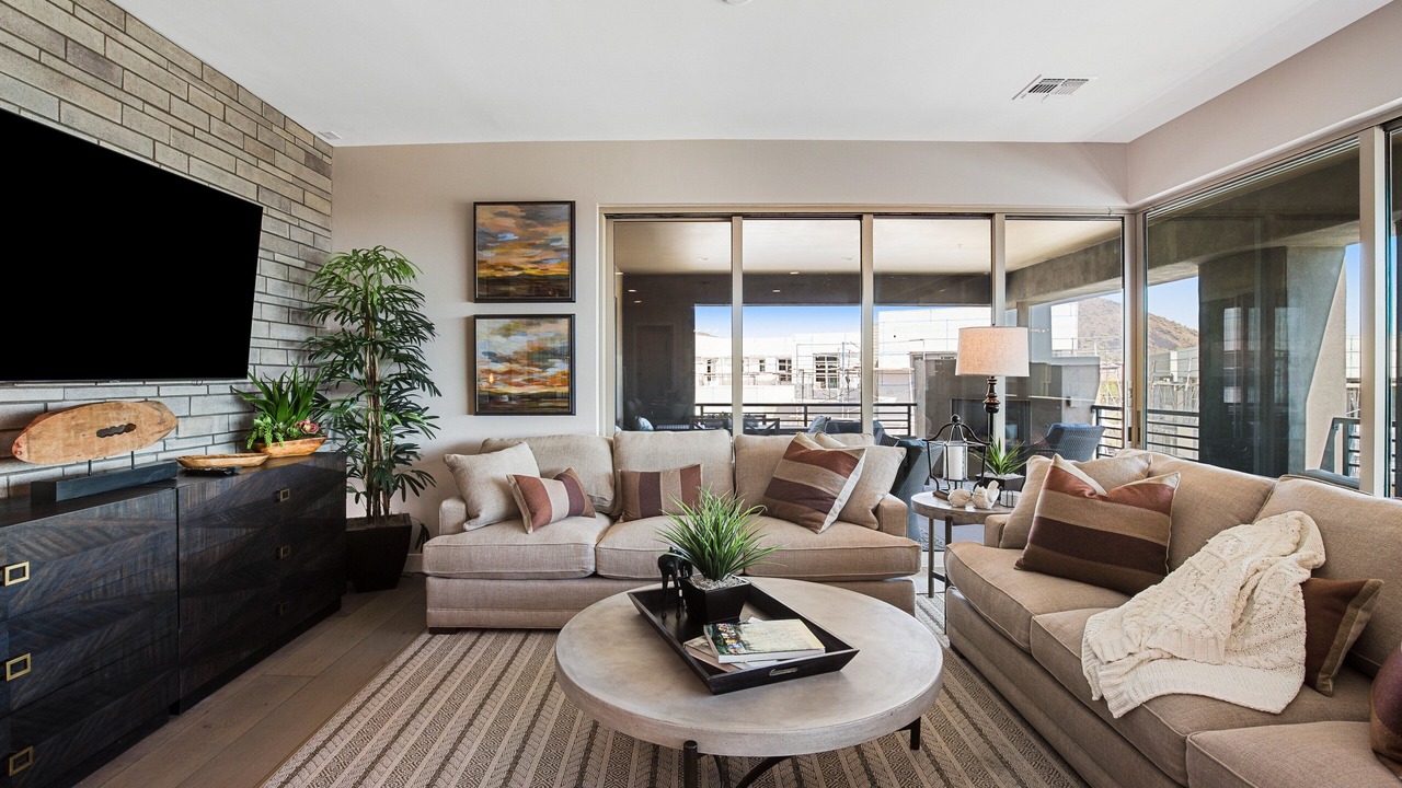 Photo of Livingroom in North Scottsdale